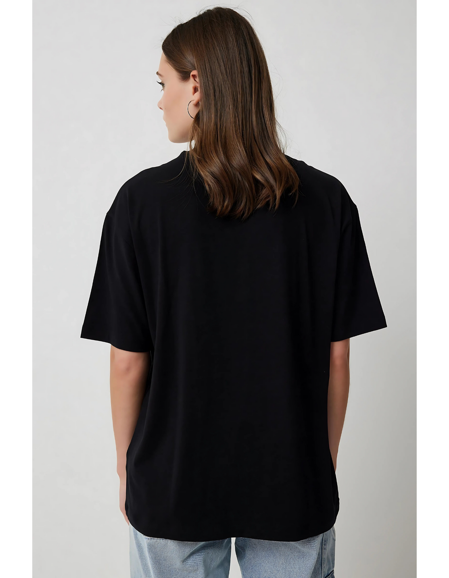 Bloom - Floral Minimalist Tee in Black