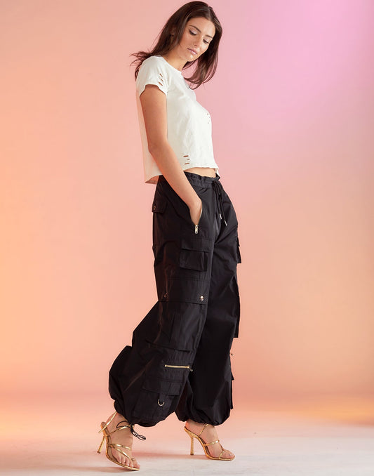 Fit Cargos – Street Sleek with a Soft Edge