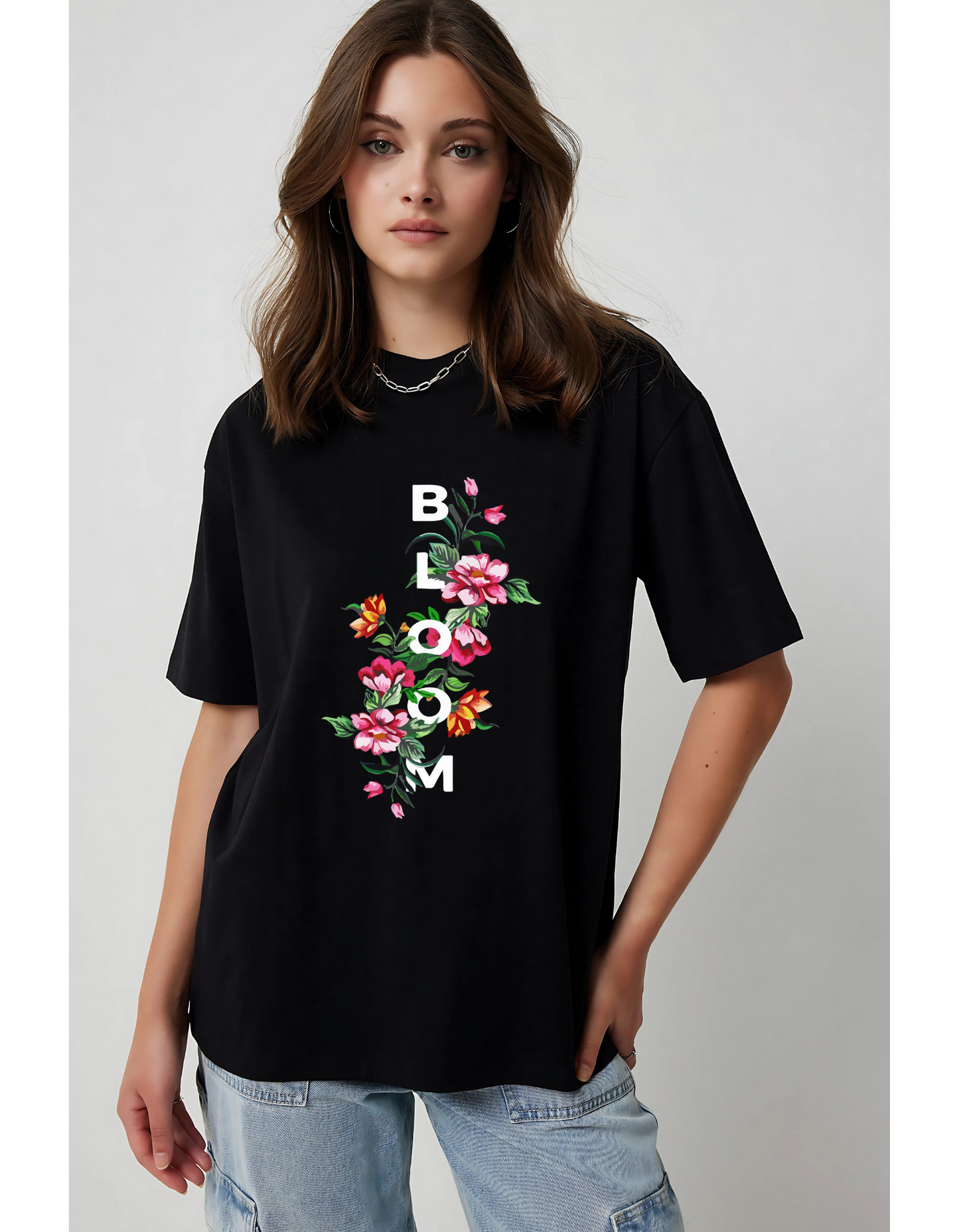 Bloom - Floral Minimalist Tee in Black
